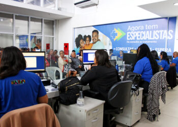 Expansão das policlínicas consolida a Bahia como referência nacional na redução de tempo de espera para consultas