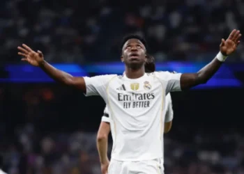 La Liga denuncia insultos contra Vini Jr. e Asensio em Athletic x Real Madrid