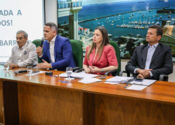 Secretário de Agricultura defende cacauicultura em reunião da Associação Comercial da Bahia