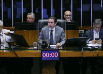 Câmara aprova texto para regulamentar pontos da reforma tributária