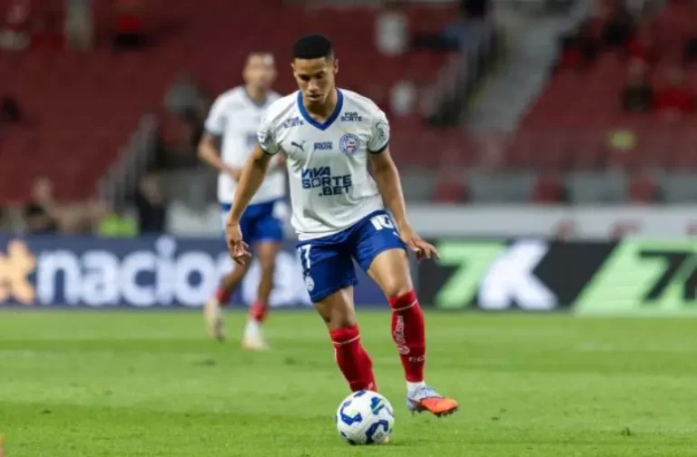 -tiago-ja-marcou-10-gols-pelo-bah-610x400