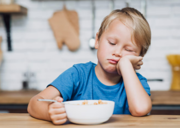 Criança cansada e sem apetite? Pode ser sinal de infecção intestinal