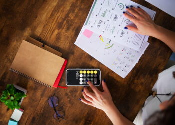 Especialista dá dicas de como se planejar financeiramente para as festas de fim de ano