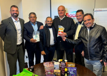 Produtores de farinha de mandioca de Sergipe conquistam mercado na Itália