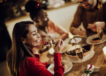 Coração em alerta: como os excesso das festas podem comprometer a saúde cardiovascular