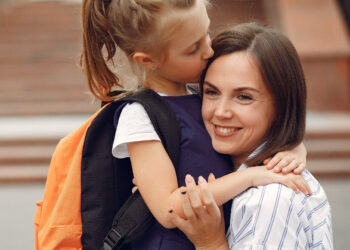 Como escolher a escola ideal para seu filho: especialistas explicam critérios-chave