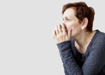 Alterações no olfato podem ser sinal precoce de Alzheimer, aponta novo estudo