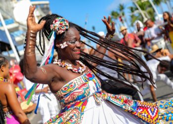 Fuzuê e Furdunço têm datas invertidas no pré-Carnaval de Salvador 2026; confira a nova programação