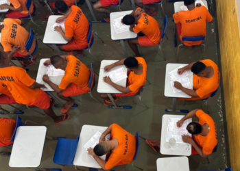 Privados de liberdade beneficiados pelo Programa Universidade para Todos alcançam boas notas na Redação do ENEM PPL 2025