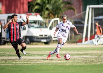 Na estreia no Baianão, Vitória empata com o Atlético, no Barradão
