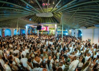 Banjo Novo estreia temporada de verão em 2026 com roda de samba no Porto de Salvador