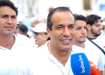 Prefeito Bruno Reis destaca ano de realizações e momento vibrante de Salvador durante Lavagem do Bonfim