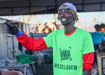 Central de Reciclagem recolhe mais de 14 toneladas de resíduos e gera renda a catadores no Festival Virada Salvador