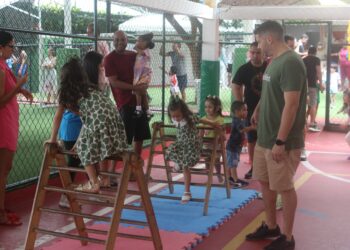 Família e escola: especialista reforça importância da parceria para o desenvolvimento infantil