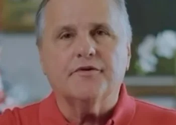 Geddel se envolve em briga após provocação em condomínio de luxo na RMS