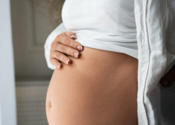 Uso de corticoides na gravidez e na reprodução assistida exige critério e acompanhamento médico, alertam especialistas
