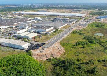 Eficiência energética: BYD tem economia de quase R$ 3 milhões, conquista certificação e aposta em energia 100% renovável