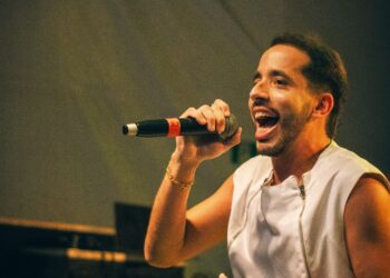 Lucas Melo inicia ensaios de verão no Bombar neste domingo (18)