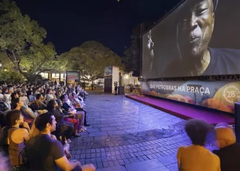 Abertura da Mostra de Tiradentes celebra Karine Teles e Júlio Bressane
