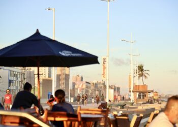 Nova Orla de Pituaçu aposta em gastronomia diversa e faz sucesso entre baianos e turistas