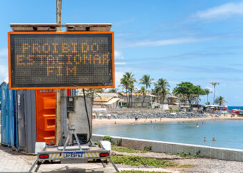 Verão Conectado: portaria disciplina tráfego de veículos na orla de Jauá