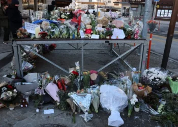 Suíços enfrentam dolorosa tarefa de identificar vítimas de incêndio