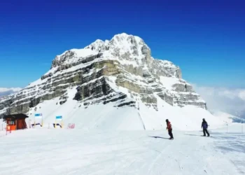 Parada cardíaca mata esquiador britânico durante atividade nos Alpes italianos