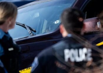 Agente de imigração atira e mata mulher em Minneapolis, nos EUA