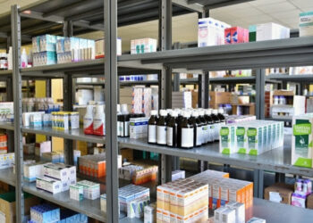 Verão e saúde: o uso correto de medicamentos exige atenção e orientação
