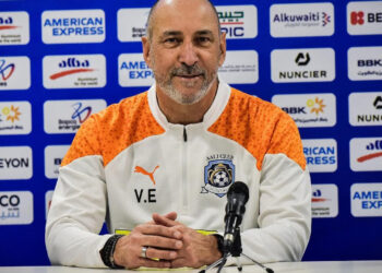 Invicto há quatro jogos, técnico Vinícius Eutrópio enaltece evolução de sua equipe e projeta returno na Liga do Bahrein