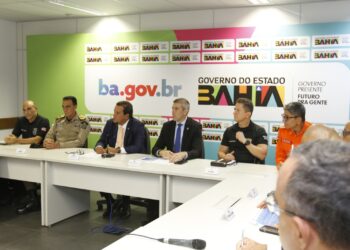 Coordenador do Carnaval e secretário da Segurança alinham ações com blocos e camarotes