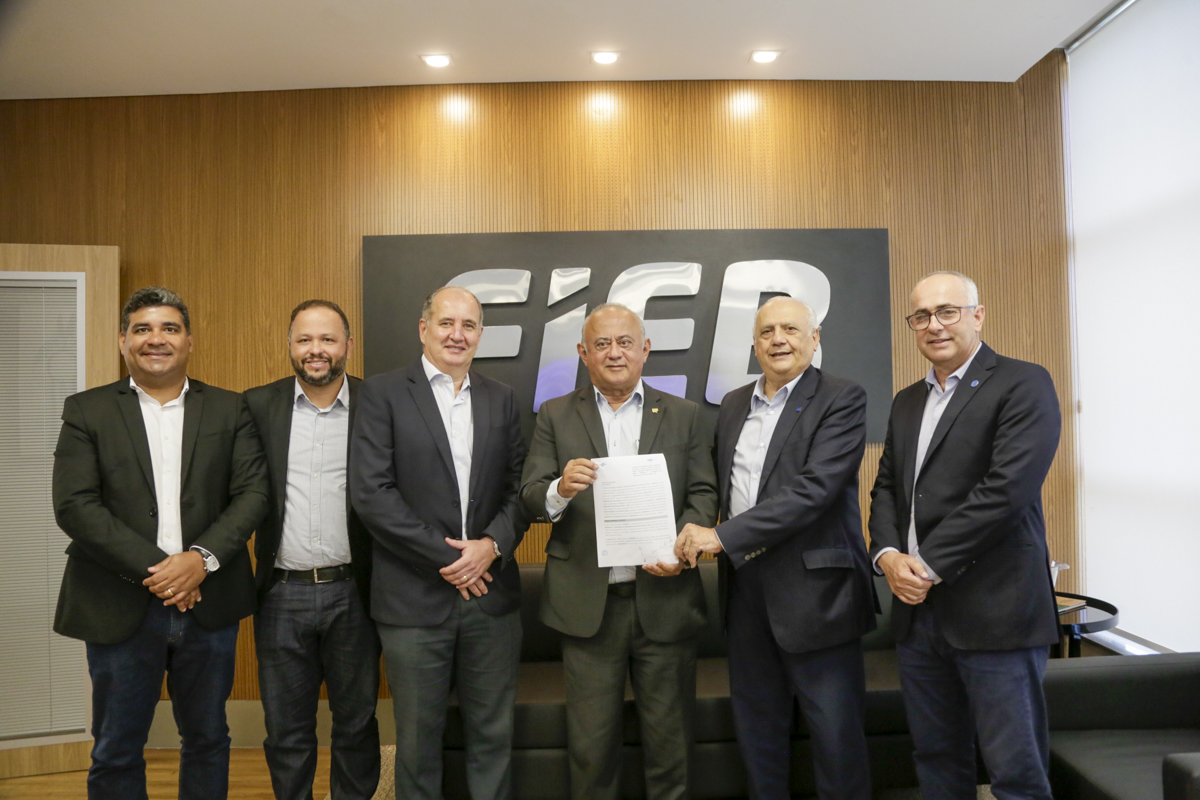 Sebrae e Fieb firmam convênio para ampliar atendimento a micro e pequenas indústrias
