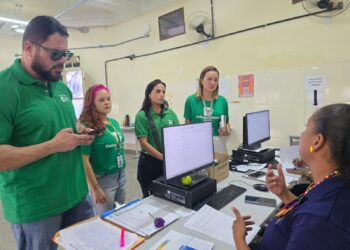 Defensoria intensifica acompanhamento de bebê encontrado sozinho no circuito; guarda familiar será avaliada
