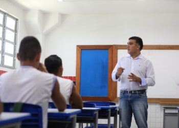 Inscrições para o Pé-de-Meia Licenciaturas são abertas e ampliam incentivo à formação docente