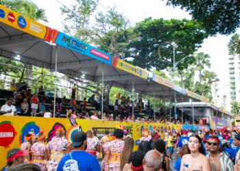 Prefeitura abre inscrições para Arquibancada Social do Carnaval de Salvador a partir desta segunda-feira (9)