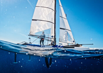 Velejador baiano Bernardo Peixoto inicia bateria de treinos para o primeiro Campeonato da temporada olímpica 2026, que acontecerá em março