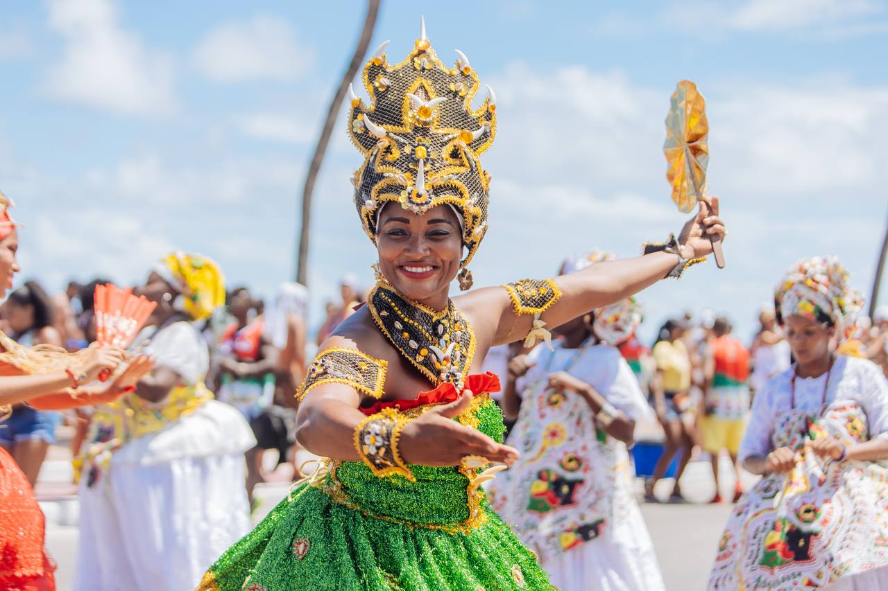 Ouro Negro fortalece participação de blocos na Lavagem de Itapuã 2026