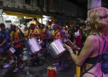 Bloco no Rio busca integrar trabalhadoras do sexo e romper estigmas