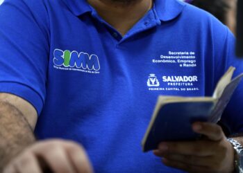 Salvador fecha 2025 como a 4ª cidade que mais gerou empregos no Brasil e líder no Nordeste