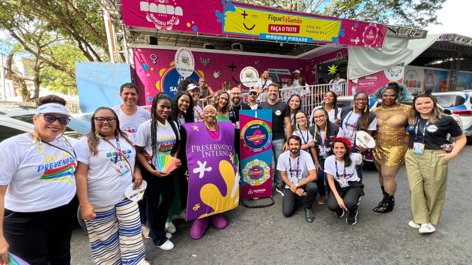 Prevenção combinada ganha força e encerra Carnaval 2026 com aumento expressivo de testagens e distribuição de preservativos em Salvador
