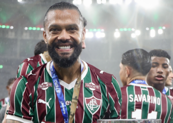 Campeão da Taça Guanabara, Otávio celebra primeiro título pelo Fluminense