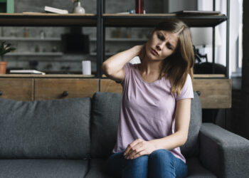 Fevereiro Roxo: casos de fibromialgia e lúpus ainda são subnotificados