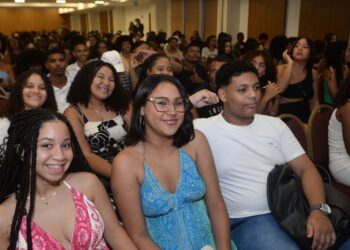 Prefeitura certifica 500 jovens pelo programa Jovem Aprendiz Empreendedor
