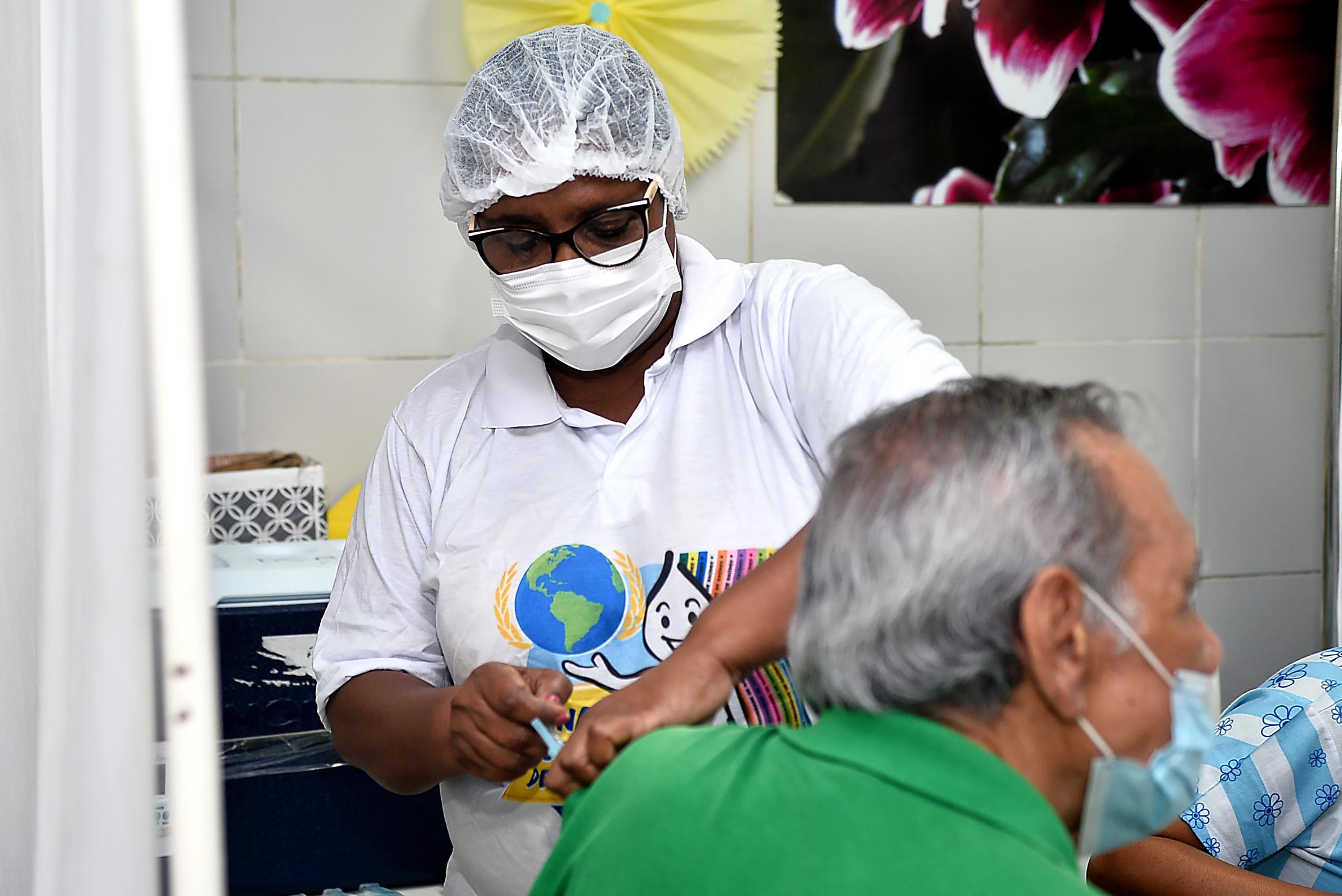 Covid, gripe ou dengue? Infectologista da SMS explica como diferenciar os sintomas
