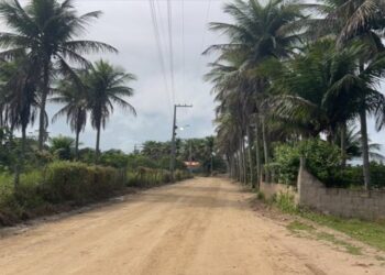 Mais de 50 km de acessos à povoados e distritos em quatro municípios baianos serão pavimentados