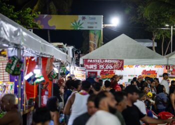 Festival de Arembepe 2026 movimenta economia local e fortalece trabalho de ambulantes e barraqueiros