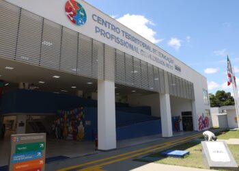 Com investimento de R$ 27,4 milhões, Governo do Estado inaugura novo Centro Territorial de Educação Profissional em Medeiros Neto