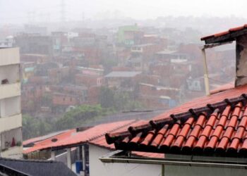 Defesa Civil eleva nível operacional de observação para atenção após fortes chuvas em Salvador