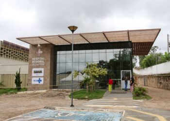Hospital Regional da Chapada lidera um dos maiores mutirões de rastreamento do câncer colorretal do Brasil