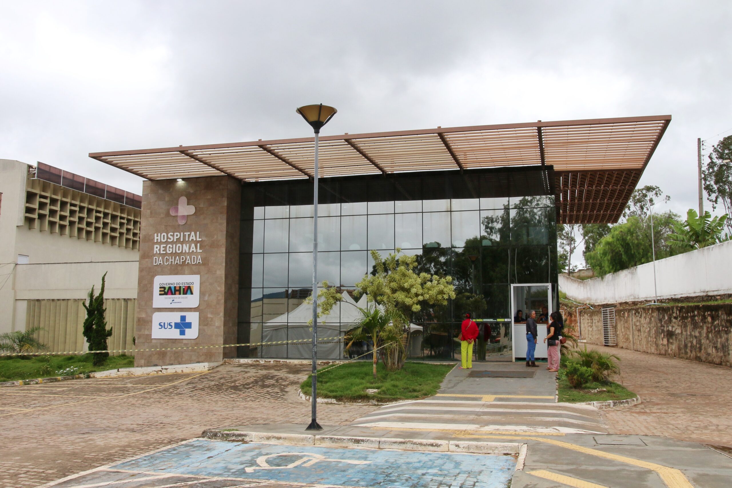 Hospital Regional da Chapada lidera um dos maiores mutirões de rastreamento do câncer colorretal do Brasil